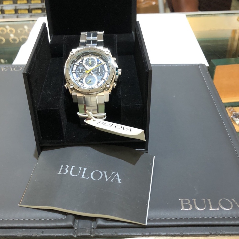Men watch - Picture 6 of 10